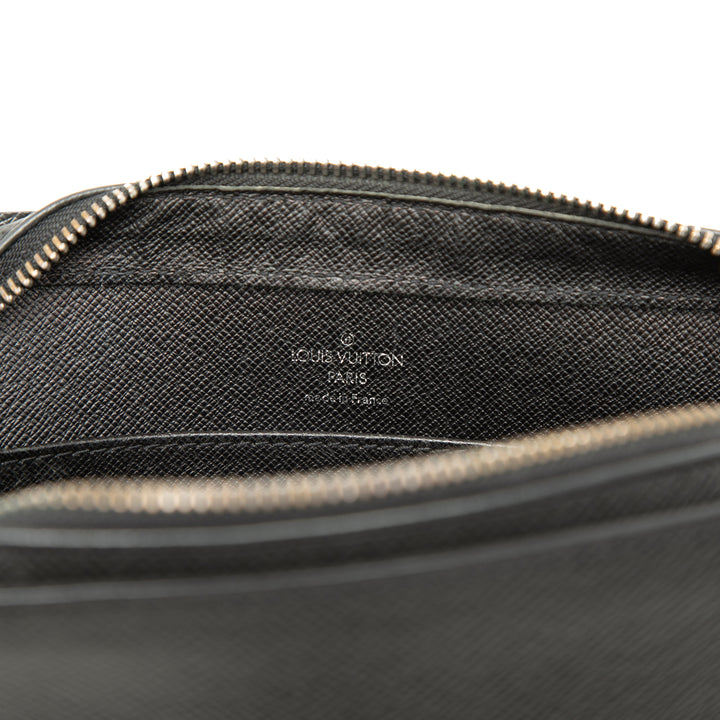 Louis Vuitton Taiga Pochette Baikal