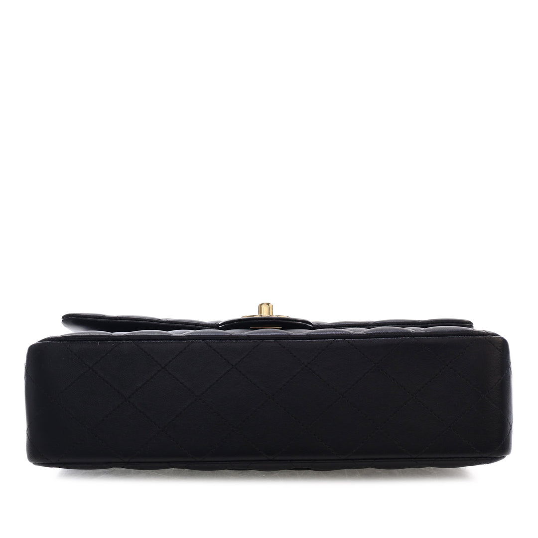Chanel Medium Classic Cuir d’agneau Double rabat