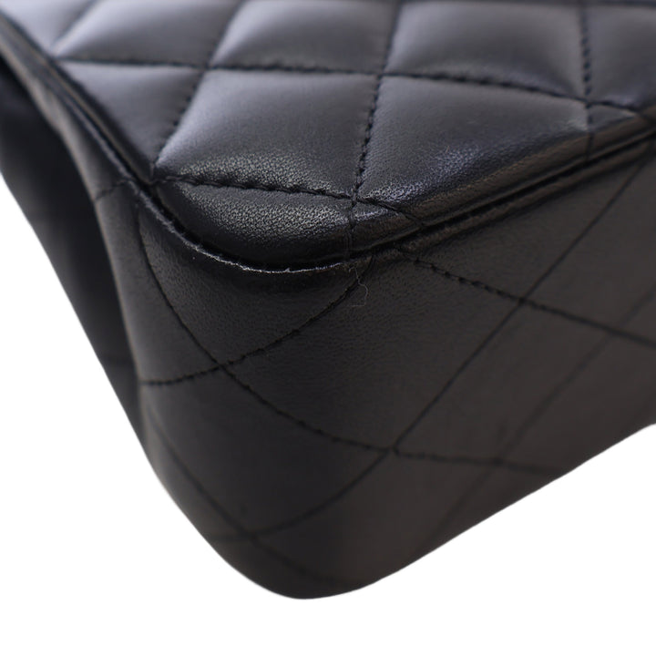 Chanel Medium Classic Cuir d’agneau Double rabat