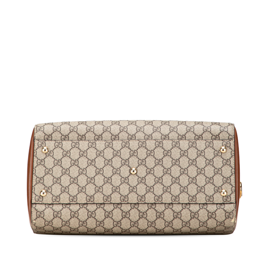 Gucci Medium GG Supreme Sac cartable Marron