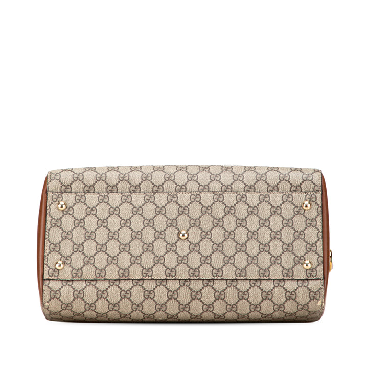 Gucci Medium GG Supreme Sac cartable Marron