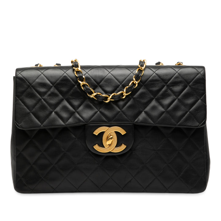 Chanel Maxi XL Classic Cuir d’agneau Simple rabat