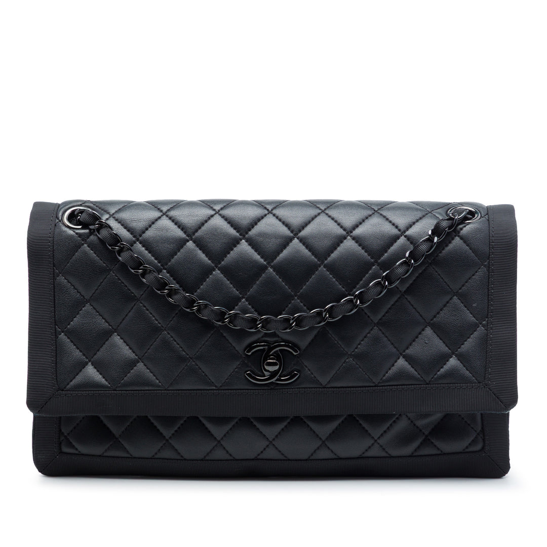 Chanel CC Matelassé Cuir d’agneau et Grosgrain So à rabat