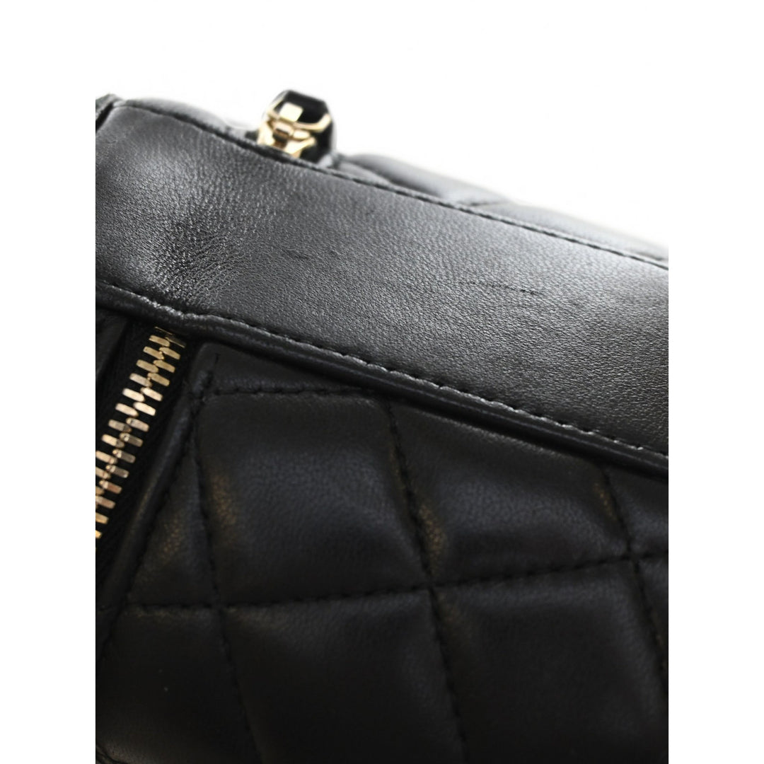 Chanel CC Vanity avec chaîne Cuir d'agneau Noir – vue 11 – GABY PARIS