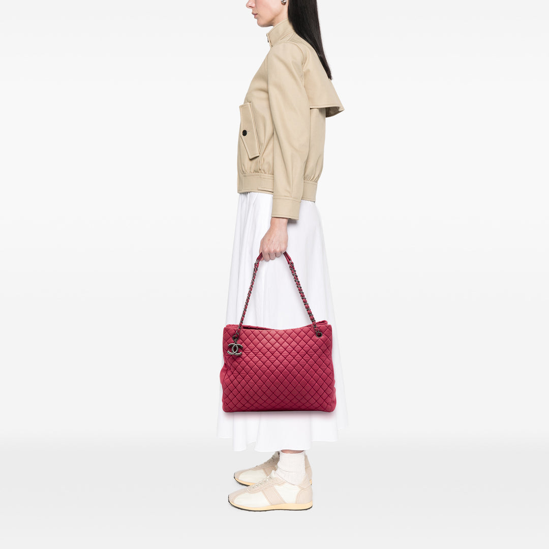 Matelassé Irisé New Bubble Cabas Grand Cuir de veau Rouge