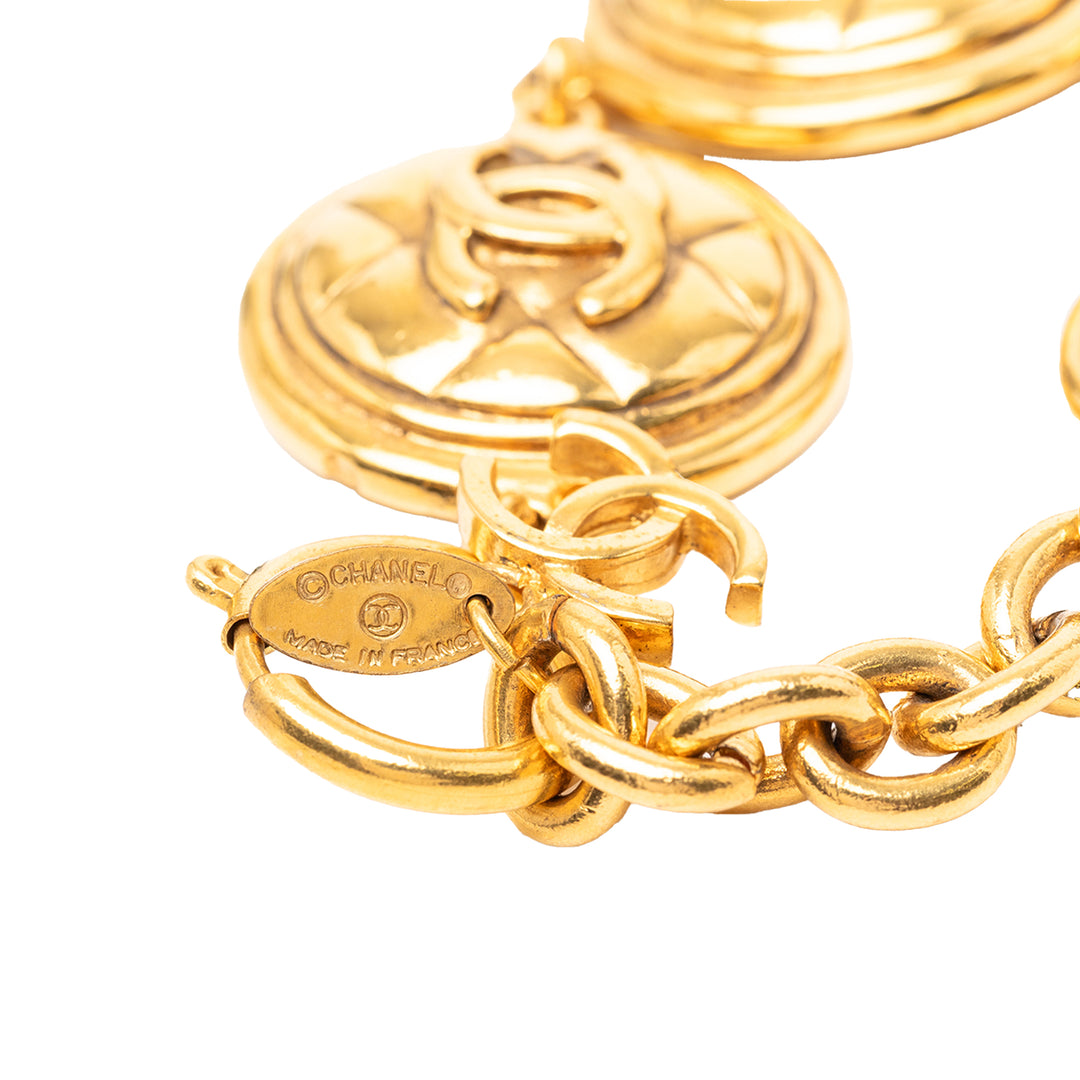 Chanel plaqué CC Matelassé Medallion Bracelet