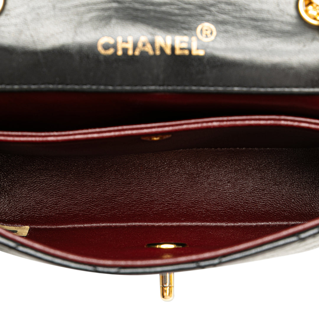 CC Quilted Lambskin Bijoux Chain Curved Full Flap Black - Gaby Paris