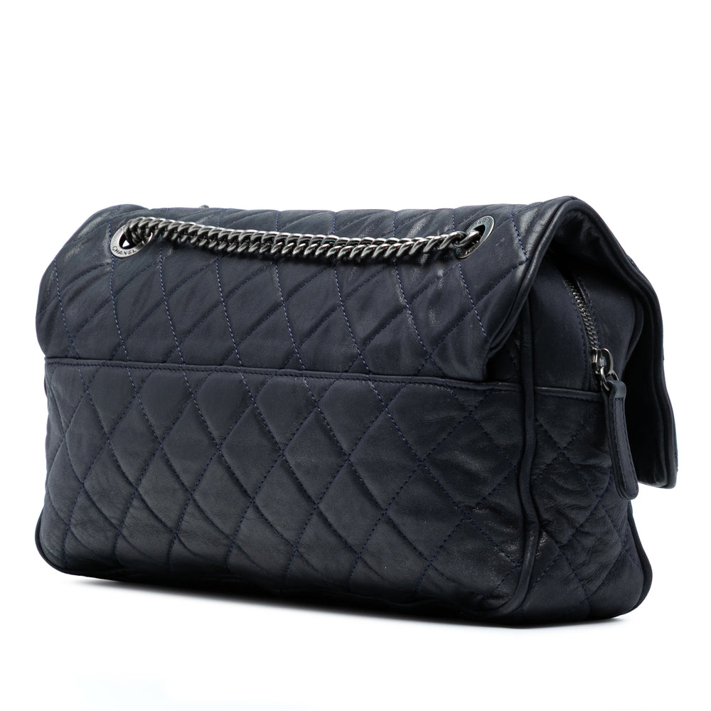 Chanel Large Quilted Iridescent Cuir de veau Shiva Flap Noir – GABY PARIS Authentique