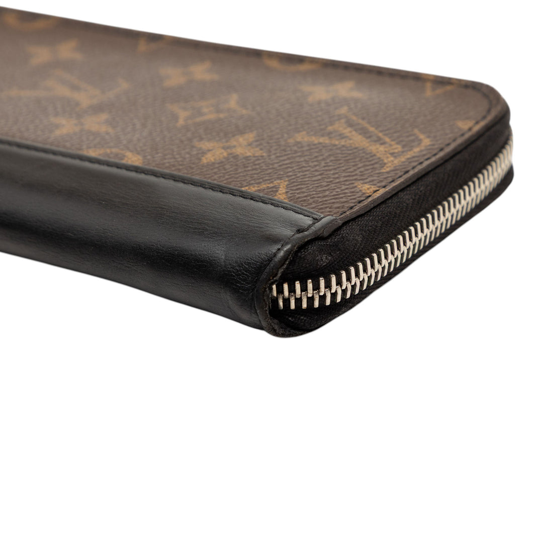 Louis Vuitton Monogram Macassar Vertical Zippy Portefeuille