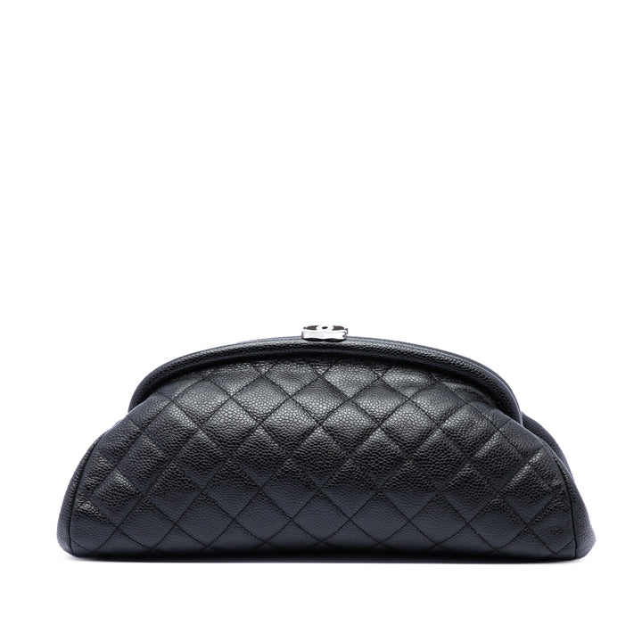 Chanel Matelassé Timeless Kisslock Pochette Cuir caviar Noir – vue principale – GABY PARIS