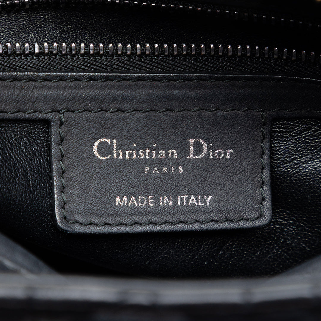 Dior Medium Cuir d’agneau Cannage Lady Dior