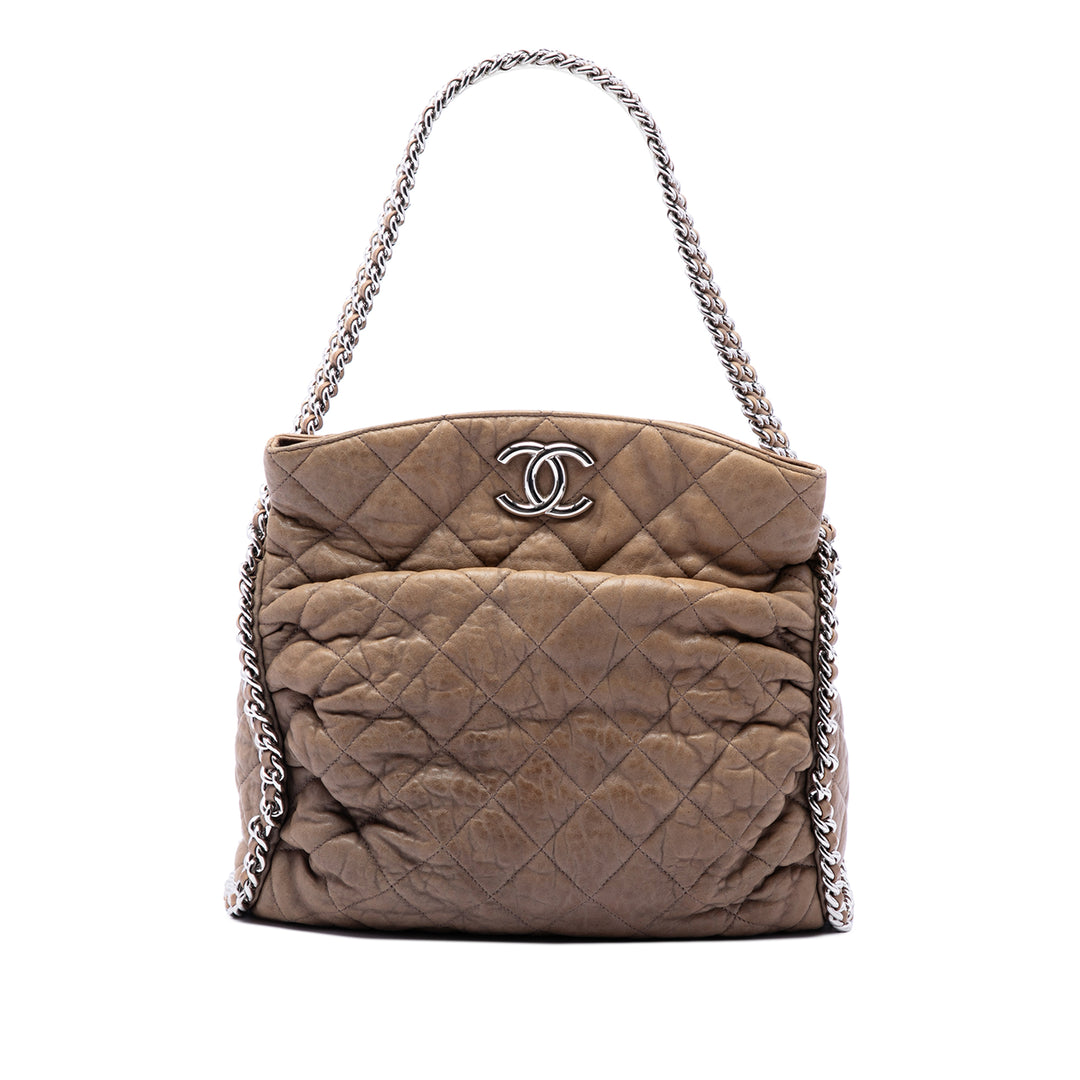 Chanel Cabas Matelassé Washed rond à chaîne Hobo Cuir d'agneau Marron – vue principale – GABY PARIS