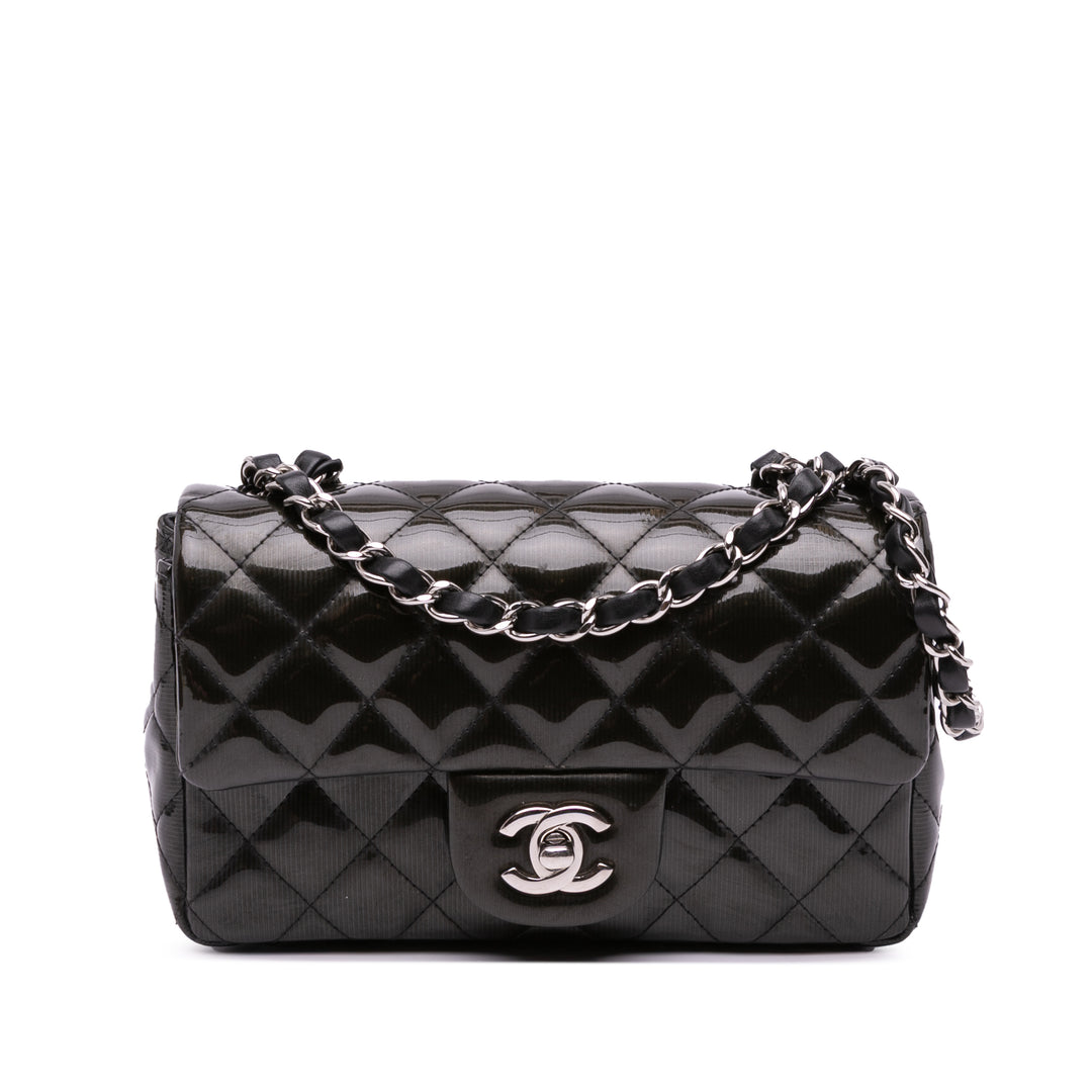 Chanel Mini Rectangular Classic Striped Cuir verni Simple rabat Noir – GABY PARIS Authentique