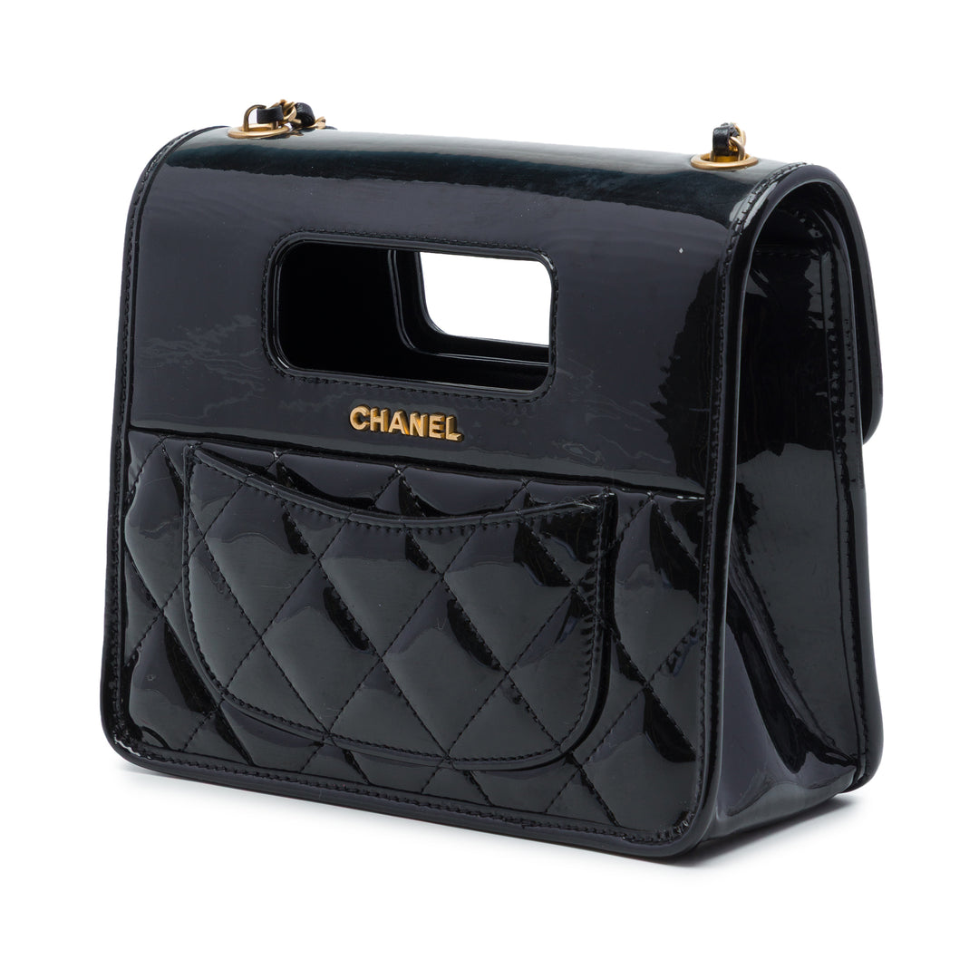 Chanel Mini Matelassé Cuir verni Graphic Catch à rabat