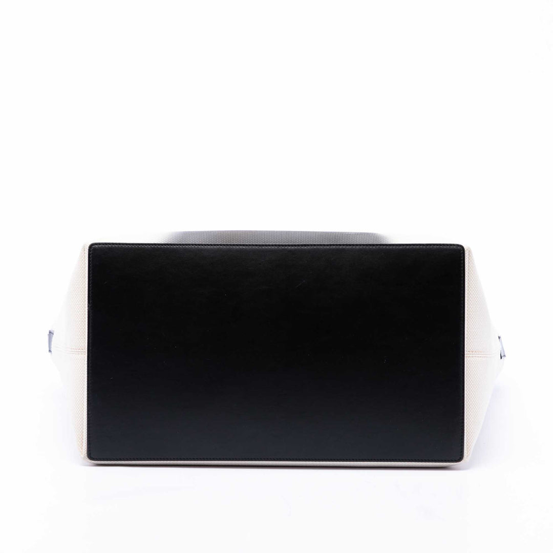 Dior Eiffel Tower Toujours Cabas Grand Noir – vue 3 – GABY PARIS