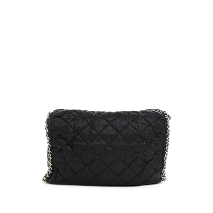 Chanel Matelassé Washed Sac rond à chaîne Hobo Cuir d'agneau Noir – vue 2 – GABY PARIS