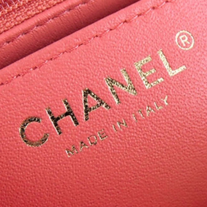 Chanel Mini Square Classic Cuir d’agneau Simple rabat