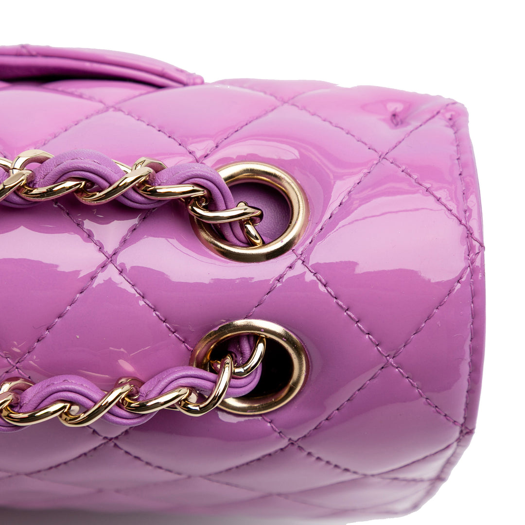 Medium Classic Patent Double Flap Purple - Gaby Paris