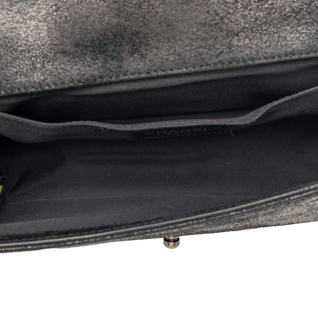 Chanel Old Medium Matelassé Daim Chesterfield Boy à rabat
