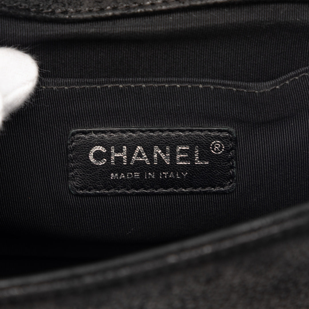 Chanel Old Medium Matelassé Daim Chesterfield Boy à rabat
