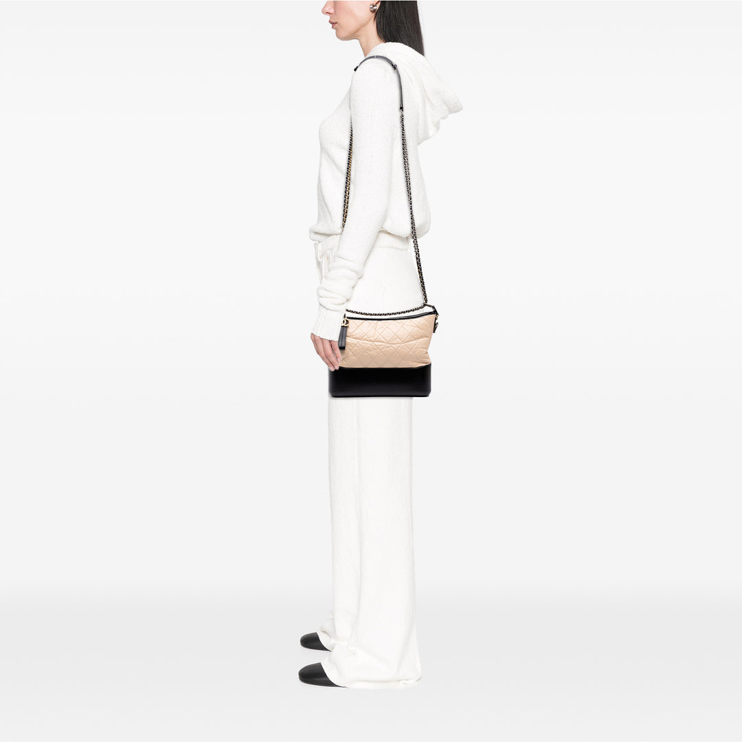 Chanel Bicolore Gabrielle Sac Moyen Cuir d'agneau Beige – vue 6 – GABY PARIS