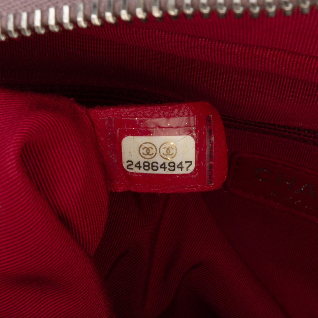 Chanel Medium Iridescent Cuir de veau Gabrielle Sac porté croisé