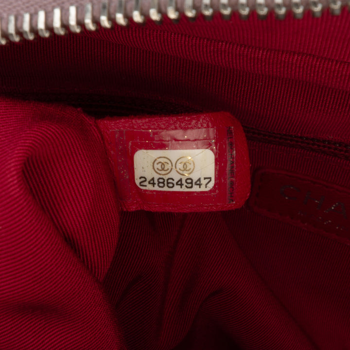 Chanel Medium Iridescent Cuir de veau Gabrielle Sac porté croisé
