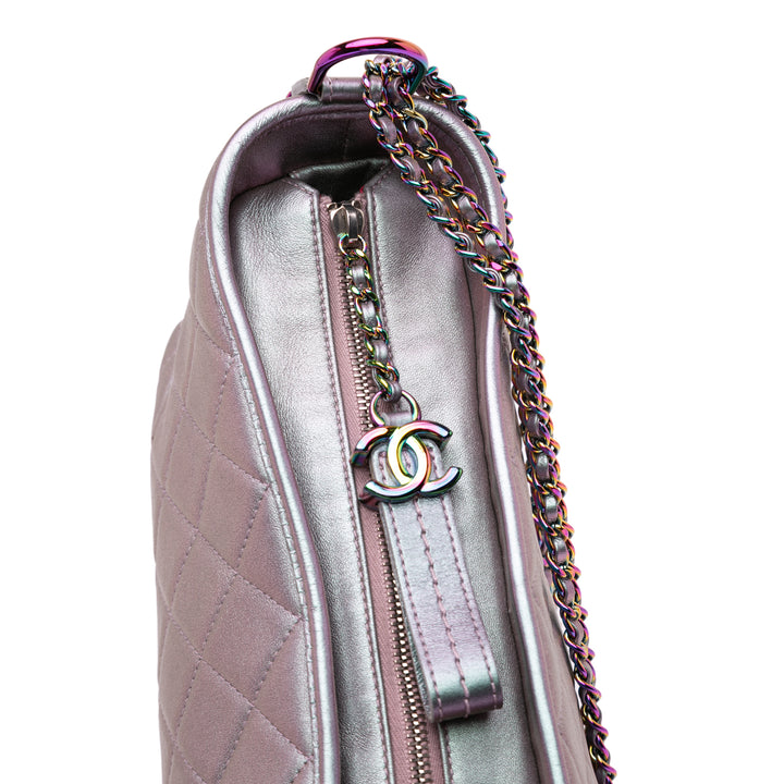 Chanel Medium Iridescent Cuir de veau Gabrielle Sac porté croisé