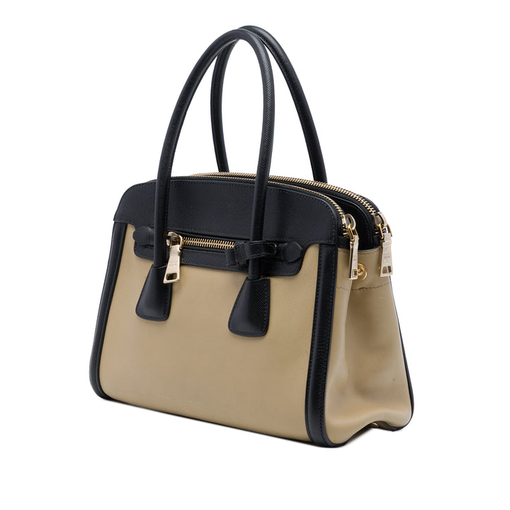 à finitions Cabas Saffiano Noir