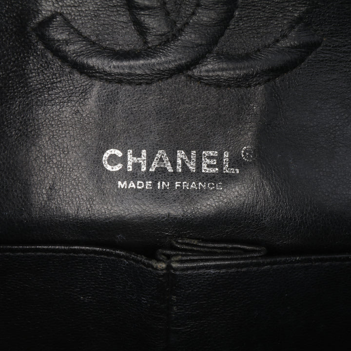 Medium Classic Patent Double Flap Black - Gaby Paris