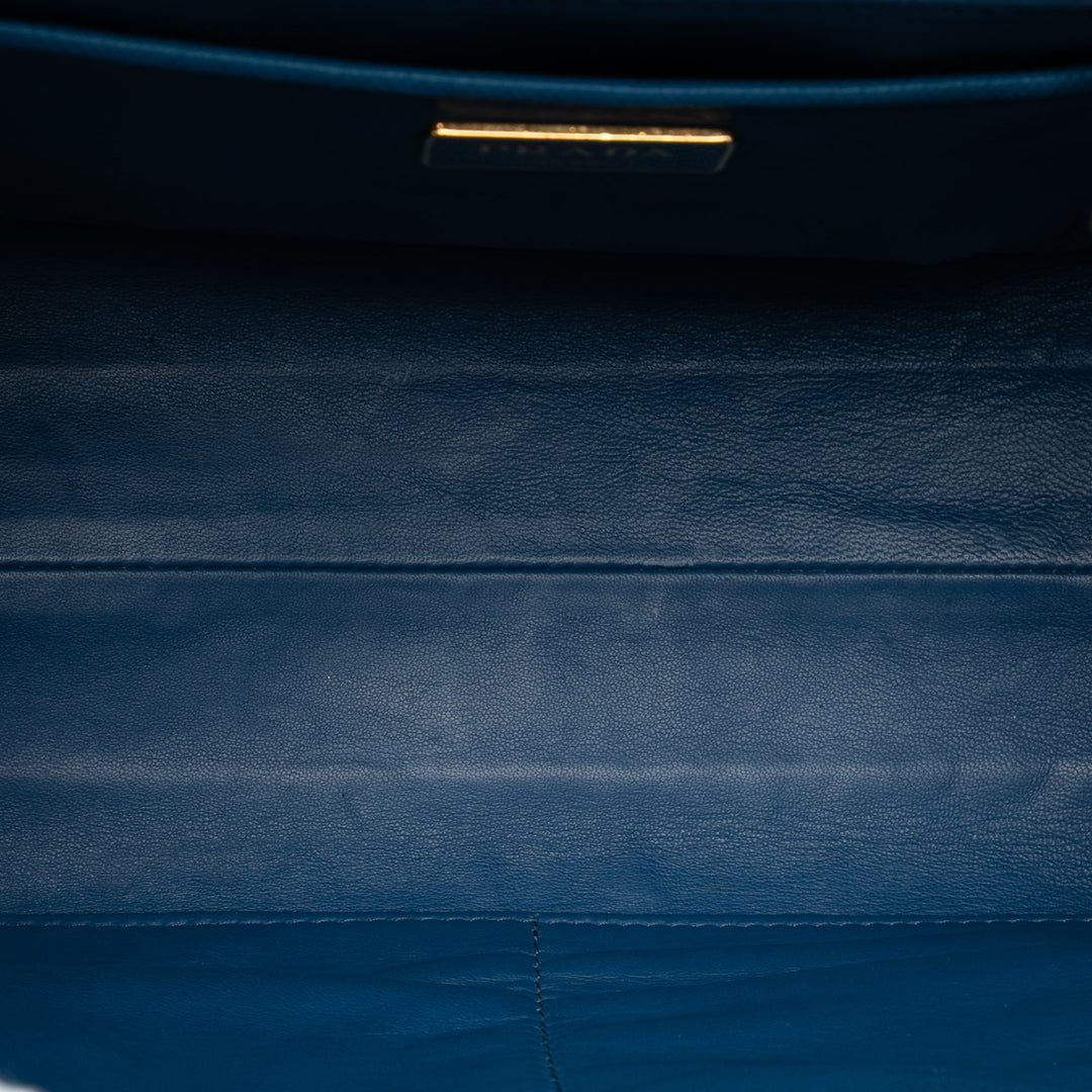 Prada Bicolor Saffiano Lux Pyramid Frame sac à anse supérieure