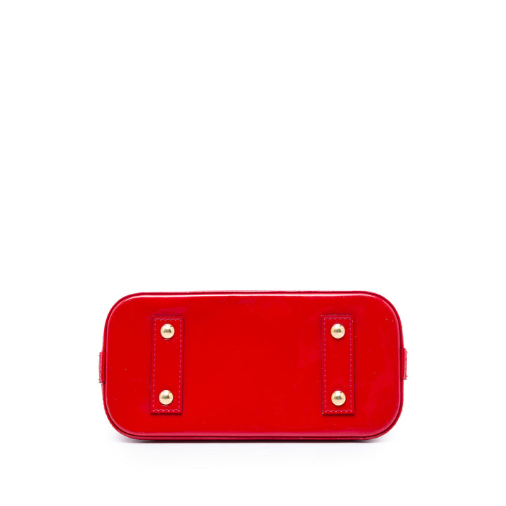 Louis Vuitton Alma BB Cuir verni Monogram Rouge – vue 3 – GABY PARIS