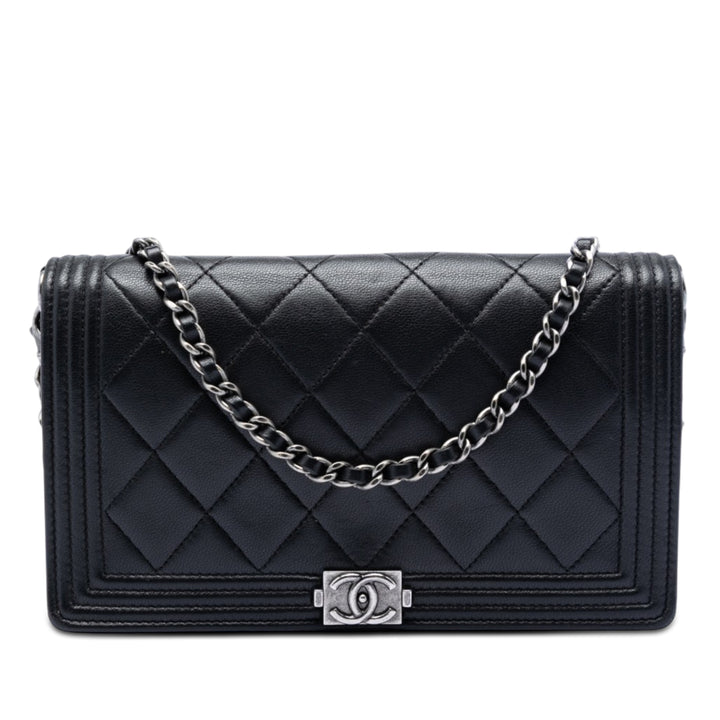 Chanel Matelassé Cuir d’agneau Boy Wallet on Chain