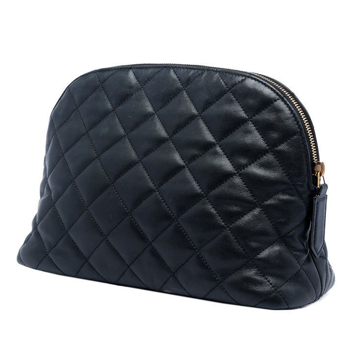 Saint Laurent Matelassé Cuir d’agneau Cassandre Cosmetic Pochette