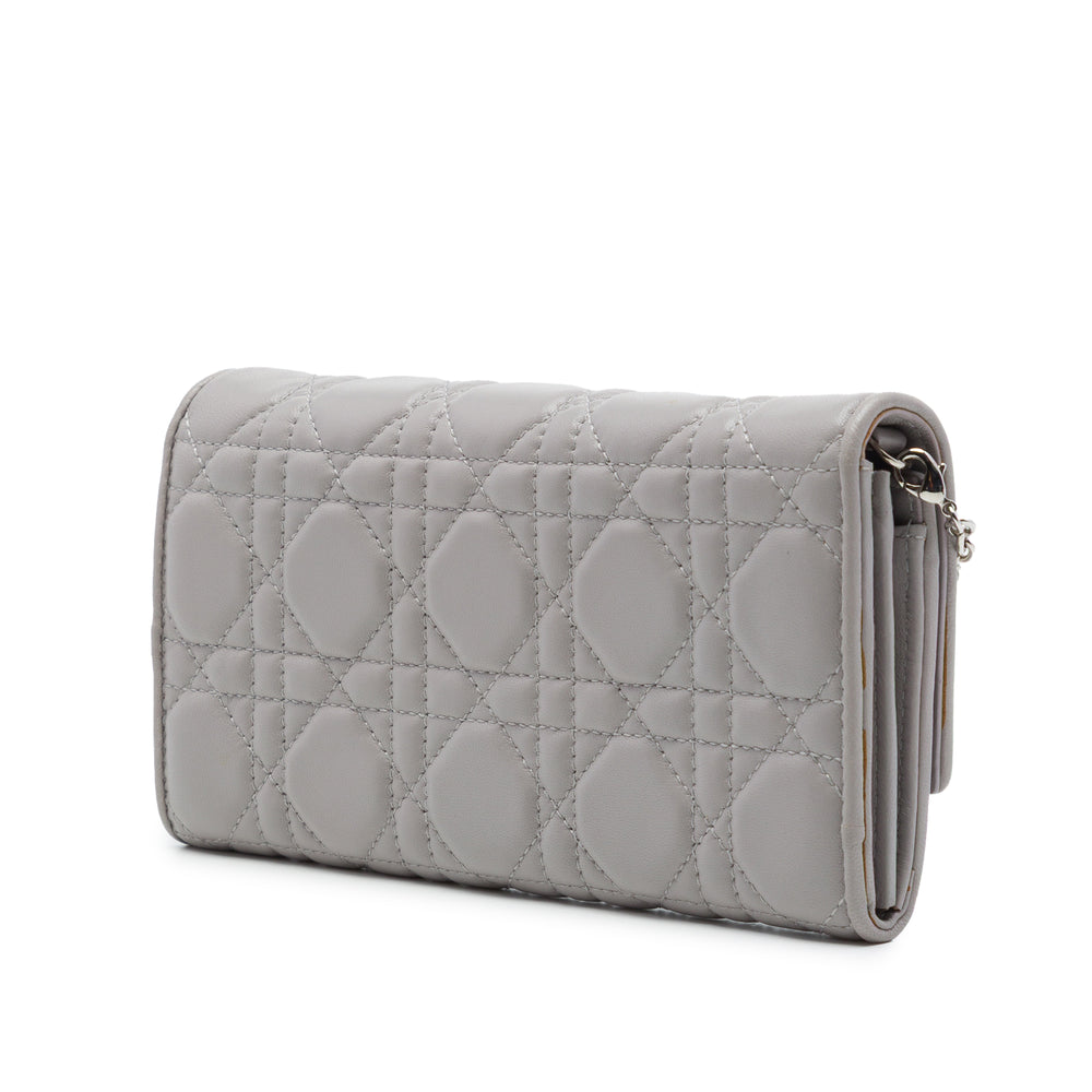 Dior Cannage Lady Dior Wallet on Chain Cuir d'agneau Gris – vue 2 – GABY PARIS
