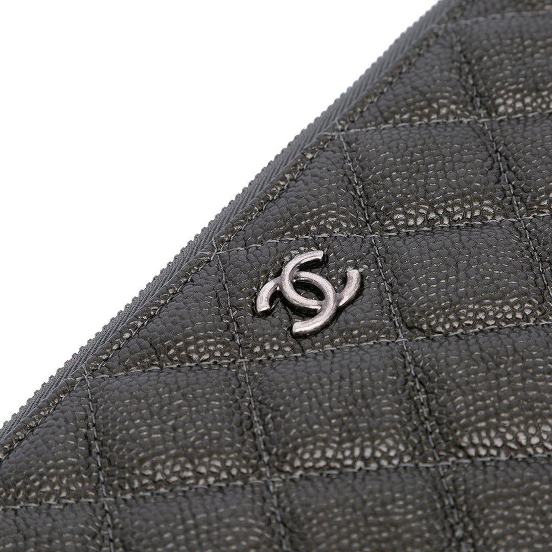 Large Quilted Caviar O Case Clutch Black - Gaby Paris