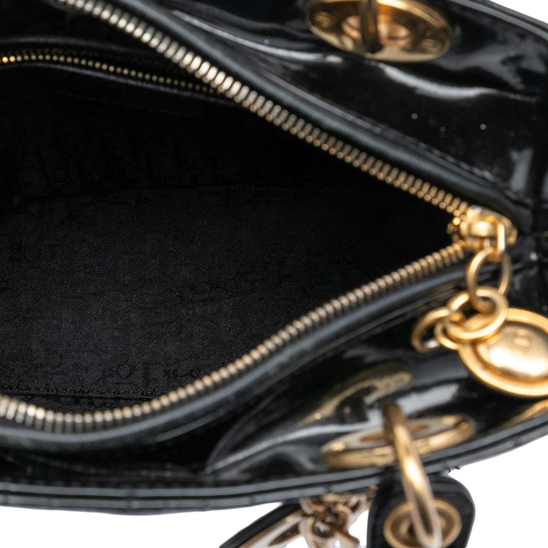 Dior Medium Cuir verni Cannage Lady Dior