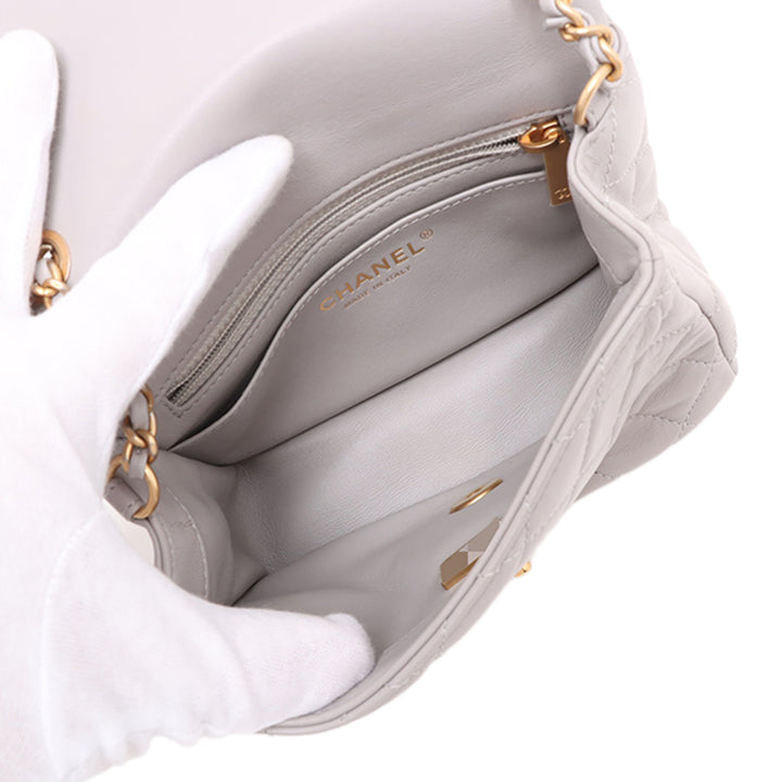 Chanel Mini Square Classic Cuir d’agneau Perle Crush Simple rabat