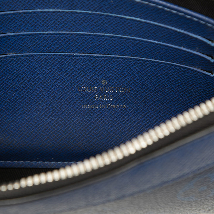 Louis Vuitton Monogram Taigarama Pochette Discovery PM