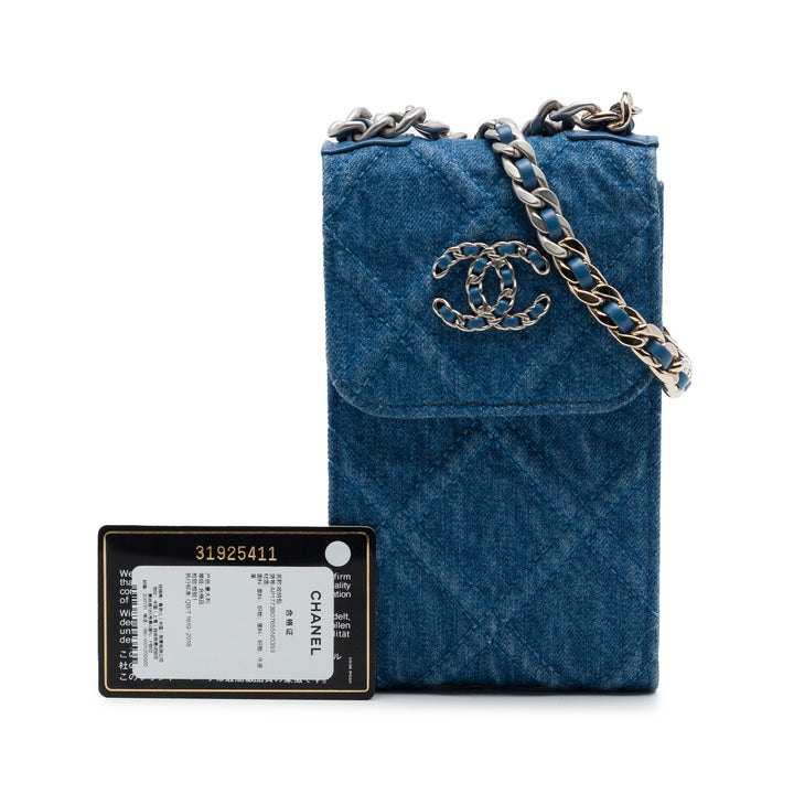 Chanel Jean 19 Phone Holder avec chaîne