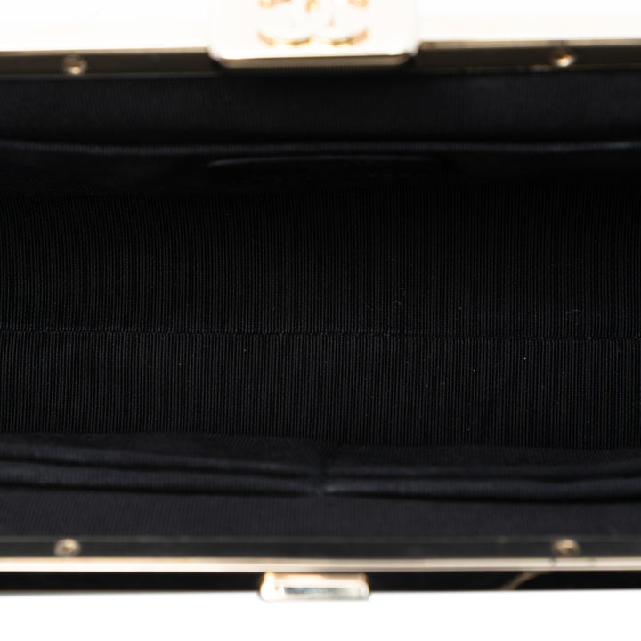 Chanel Matelassé Tweed Kisslock Pochette