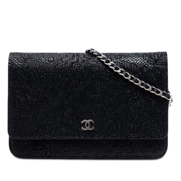 Chanel CC Lace Overlay Cuir de chèvre Wallet on Chain