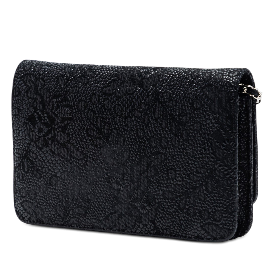 Chanel CC Lace Overlay Cuir de chèvre Wallet on Chain