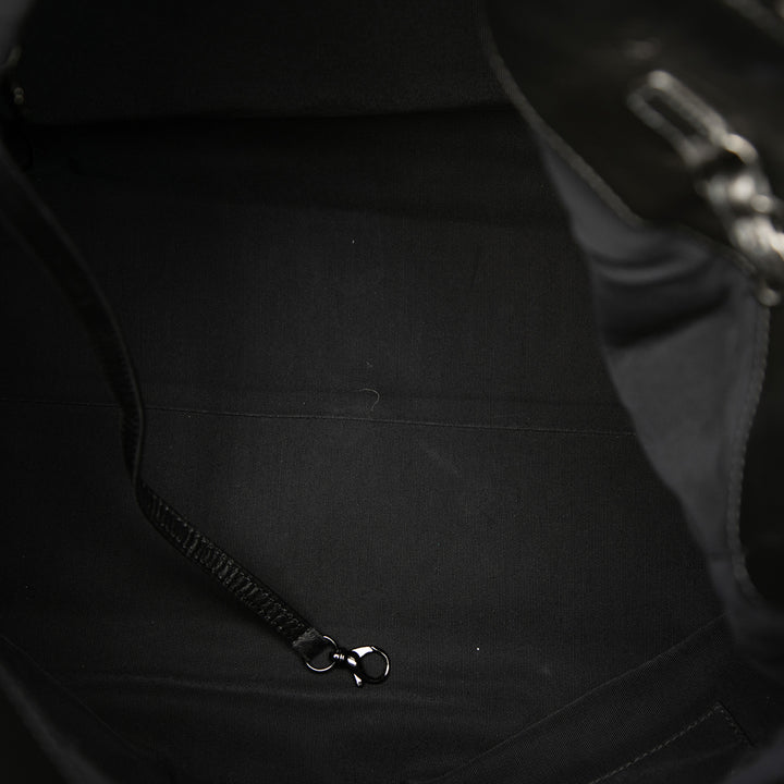 Chanel Glacé Matelassé Chaîne Me Cabas Grand Cuir de veau