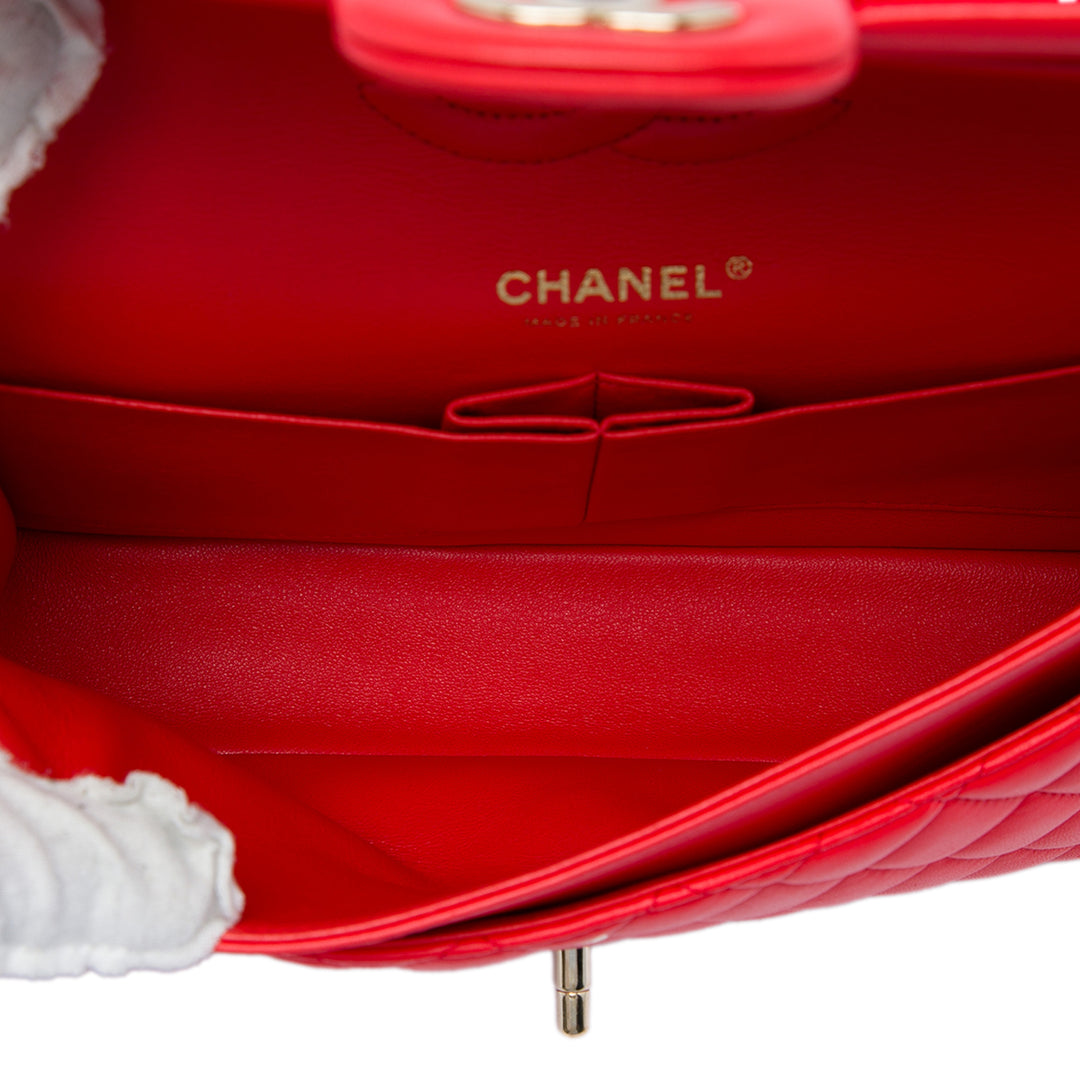 Chanel Medium Classic Cuir d'agneau Double rabat