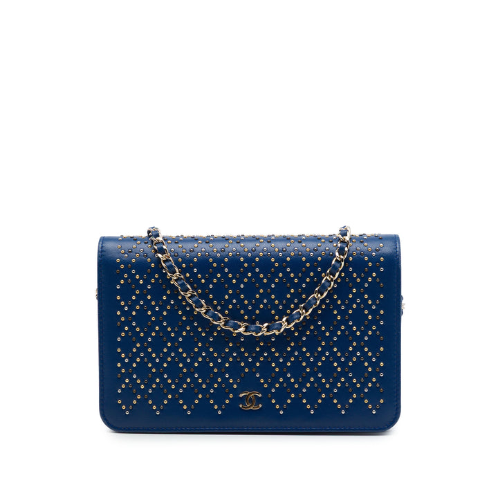 Chanel Sac bandoulière CC clouté Wallet on Chain Cuir d'agneau Bleu – vue principale – GABY PARIS