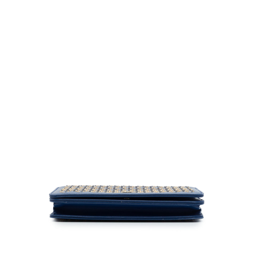 Chanel Sac bandoulière CC clouté Wallet on Chain Cuir d'agneau Bleu – vue 3 – GABY PARIS
