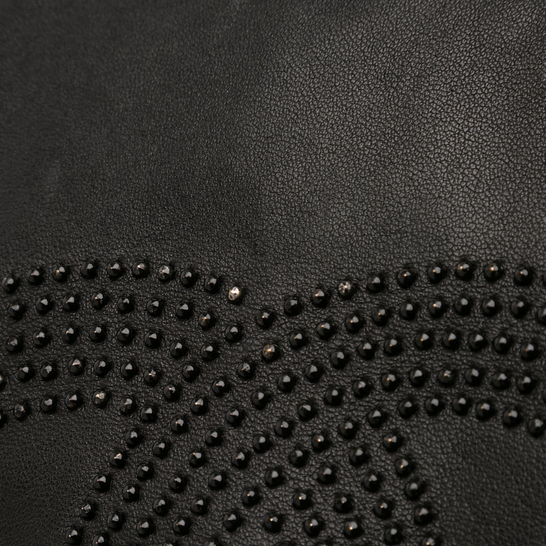 Chanel Cuir d’agneau clouté CC Accordion à rabat