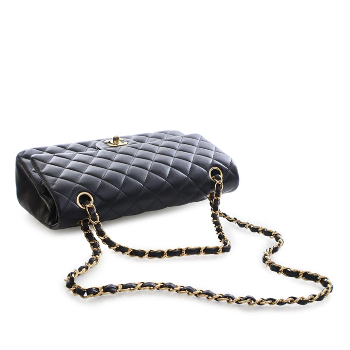 Chanel Medium Classic Cuir d’agneau Double rabat Noir – GABY PARIS Authentique