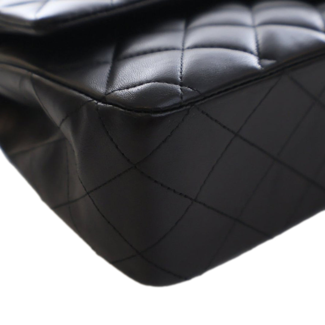 Chanel Medium Classic Cuir d’agneau Double rabat Noir – GABY PARIS Authentique